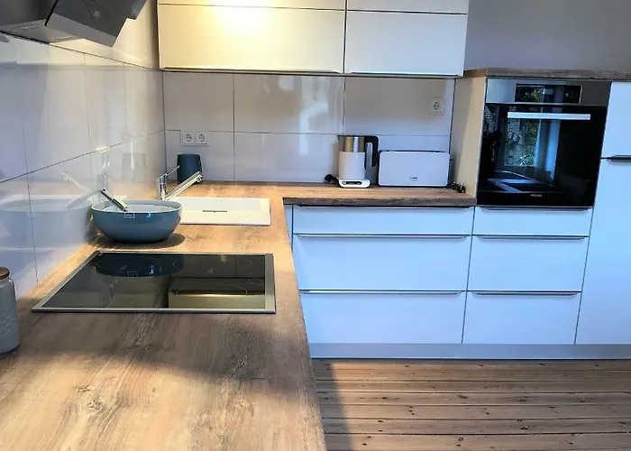 Ferienapartment Warnemuende 1 شقة *